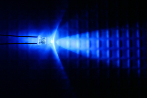 中国 光建築モデルの供給の判明した融氷期 011 5 MM 青の Led サプライヤー