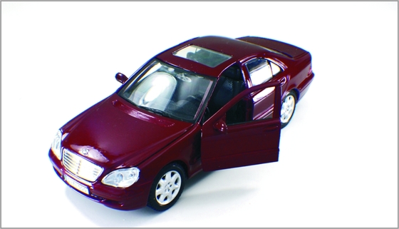 中国 1:24は列車のレイアウトのためのスマートな注文のスケール・モデル車の表示BMWのロードスターをダイカストで形造った サプライヤー