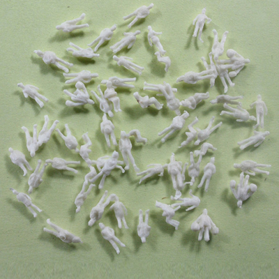 プラスチック/アクリルの建築スケール・モデルの人々は、坐る 1.8 番の cm のスケールの 1:100 の立つこと/計算します サプライヤー