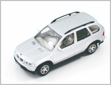 1:43 は HO 列車のレイアウトのための小型注文のスケール・モデル車の合金 BMW X5 C4302 をダイカストで形造りました サプライヤー