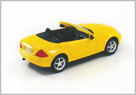 1 つ/43 は黄色い合金のコレクションのための注文のスケール・モデル車ベンツ Sik320 をダイカストで形造りました サプライヤー