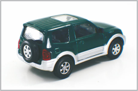 1 つ/43 は緑の合金のコレクション及びギフトのための注文のスケール・モデル車 Mitubishi Pajero をダイカストで形造りました サプライヤー