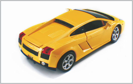 1 つ/24 はコレクションとして合金の黄色い注文のスケール・モデル車 LamboighiniGallardo をダイカストで形造りました サプライヤー