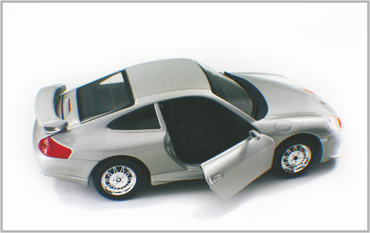 1 つ/24 は Decoratio として合金の銀色の白い注文のスケール・モデル車ポルシェ GT3 を起点にダイカストで形造りました サプライヤー
