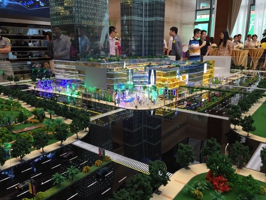 照明装置が付いているミニチュア建築モデル メーカーを収容して下さい サプライヤー